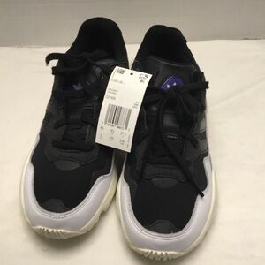 Brand new Adidas sneakers women size 5